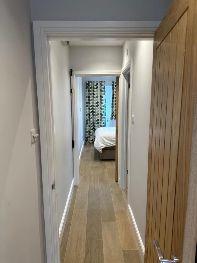 Little Vine - Beautiful Ground Floor Flat In South London Apartment Sutton  Ngoại thất bức ảnh