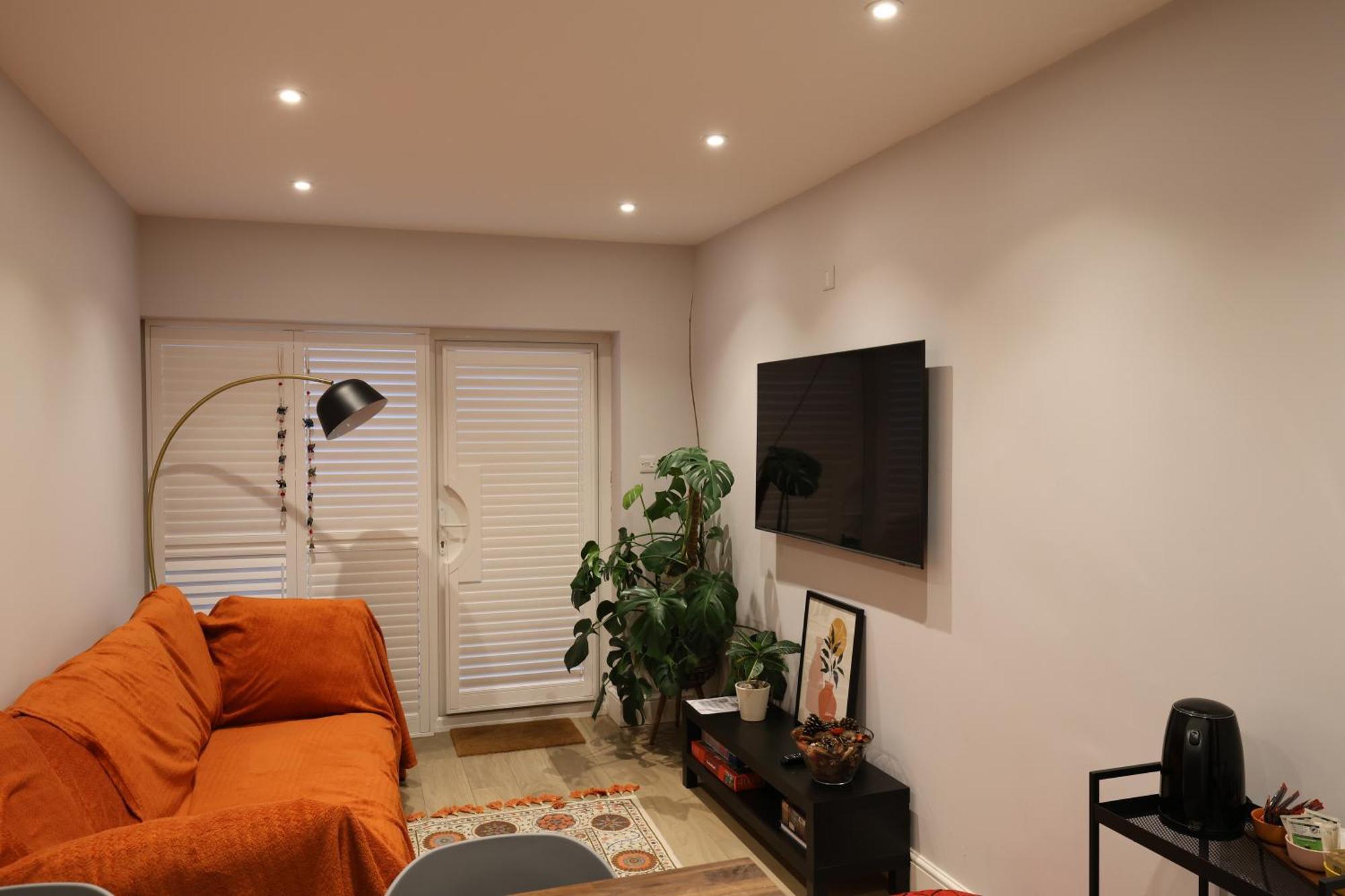 Little Vine - Beautiful Ground Floor Flat In South London Apartment Sutton  Ngoại thất bức ảnh